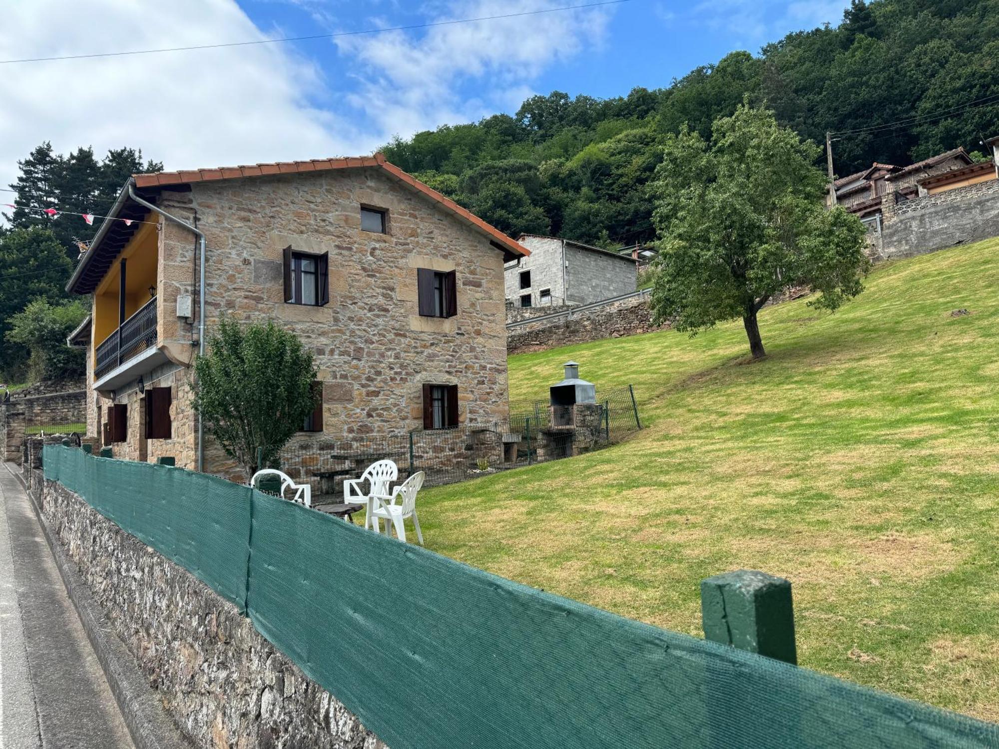 Casuca De Susi Villa Arenas de Iguña Eksteriør bilde